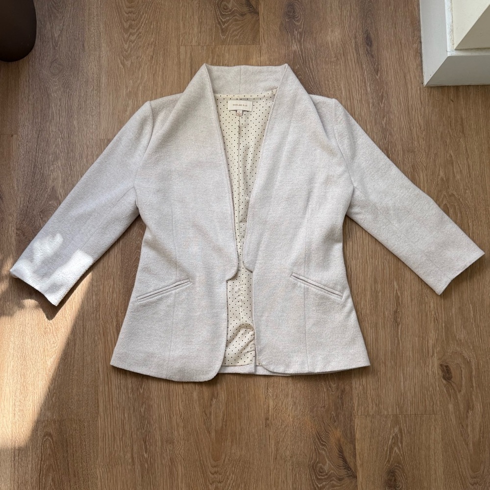 Skies Are Blue - Hannah Sustainable Fabric Blazer